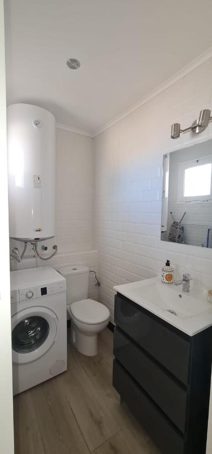 Small Oasis - Appartement 6 Personnes Манилва Экстерьер фото