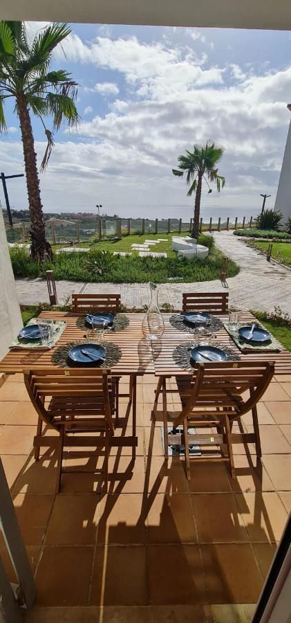 Small Oasis - Appartement 6 Personnes Манилва Экстерьер фото